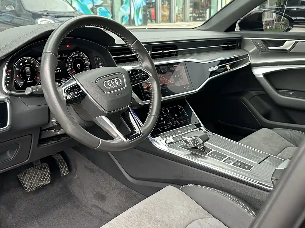 Audi A6L — фото 16