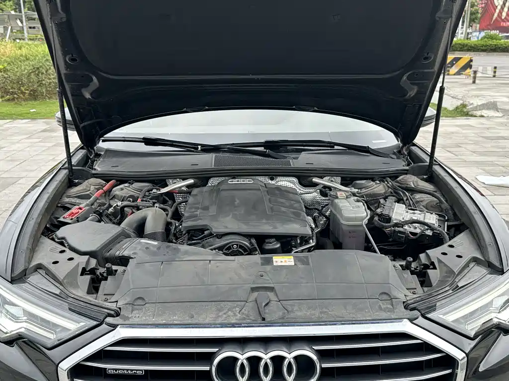 Audi A6L — фото 17