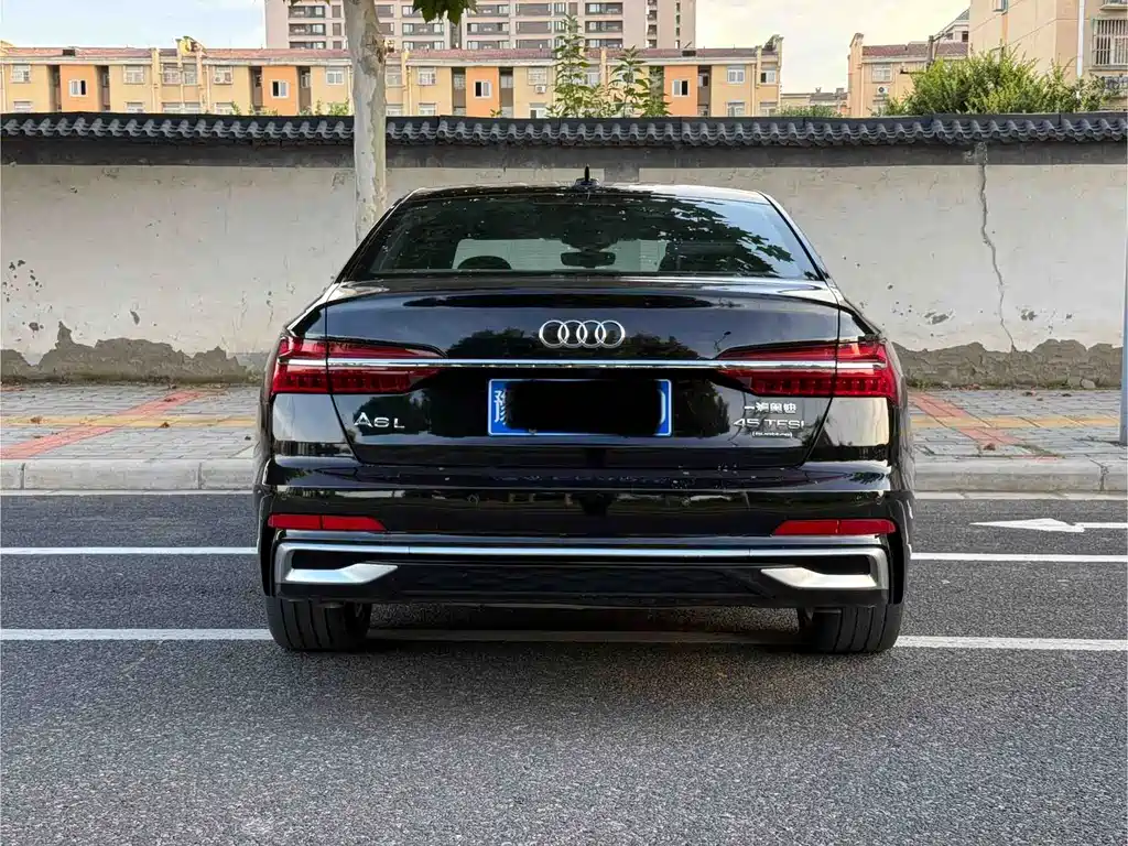 Audi A6L — фото 4