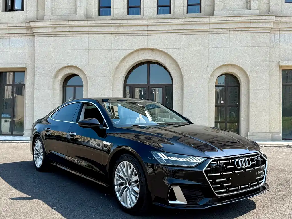 Audi A7L — фото 3
