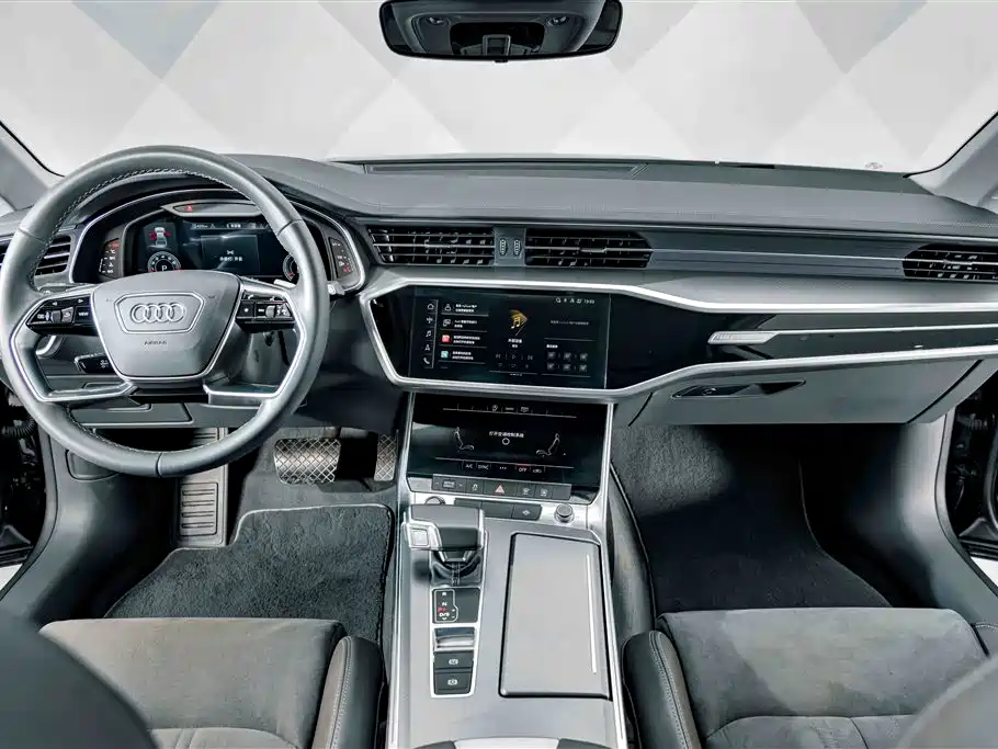 Audi A7L — фото 10