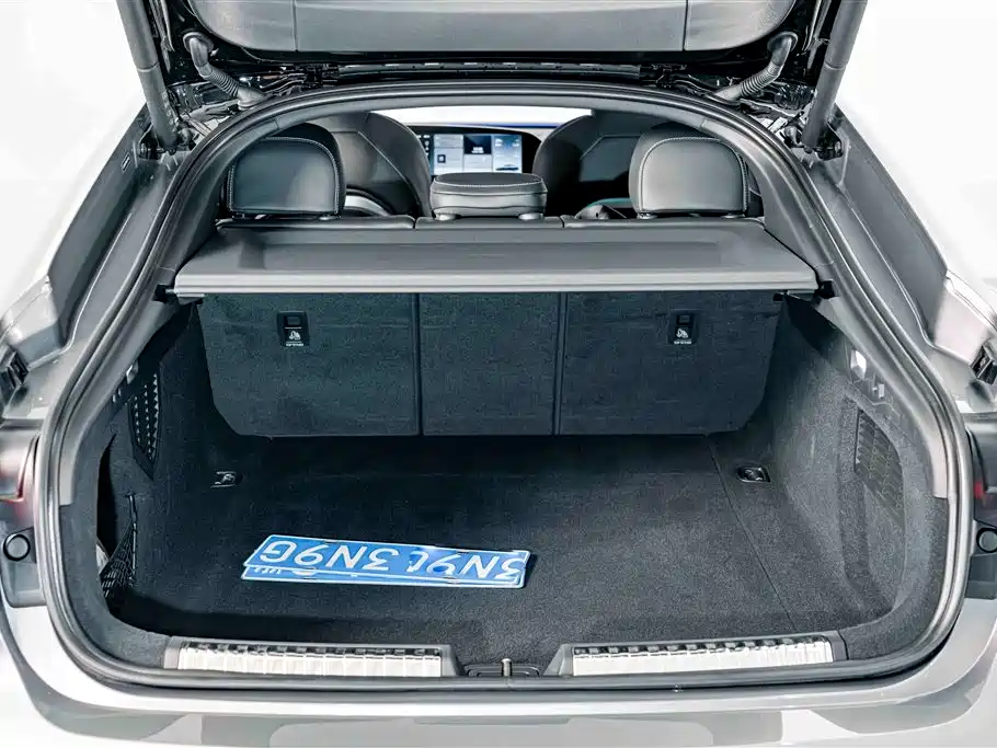 Audi A5L Sportback — фото 23