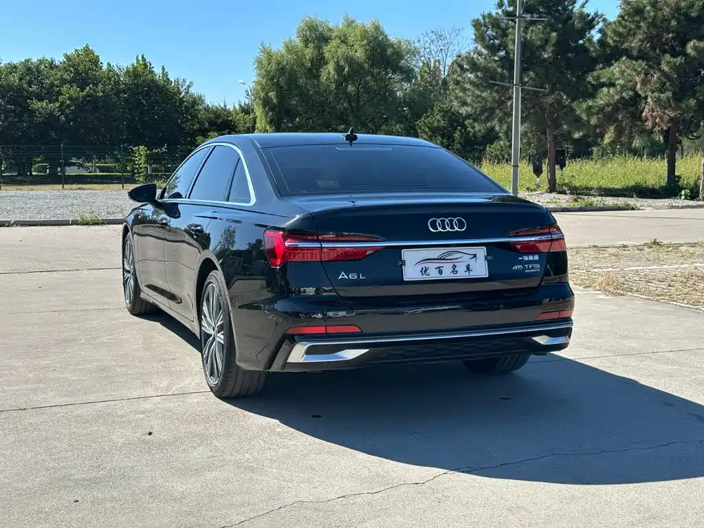 Audi A6L — фото 4