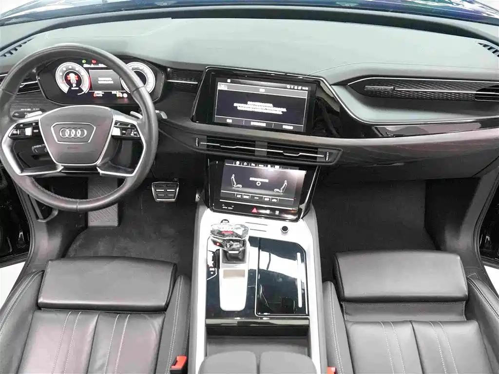Audi Q6 — фото 10