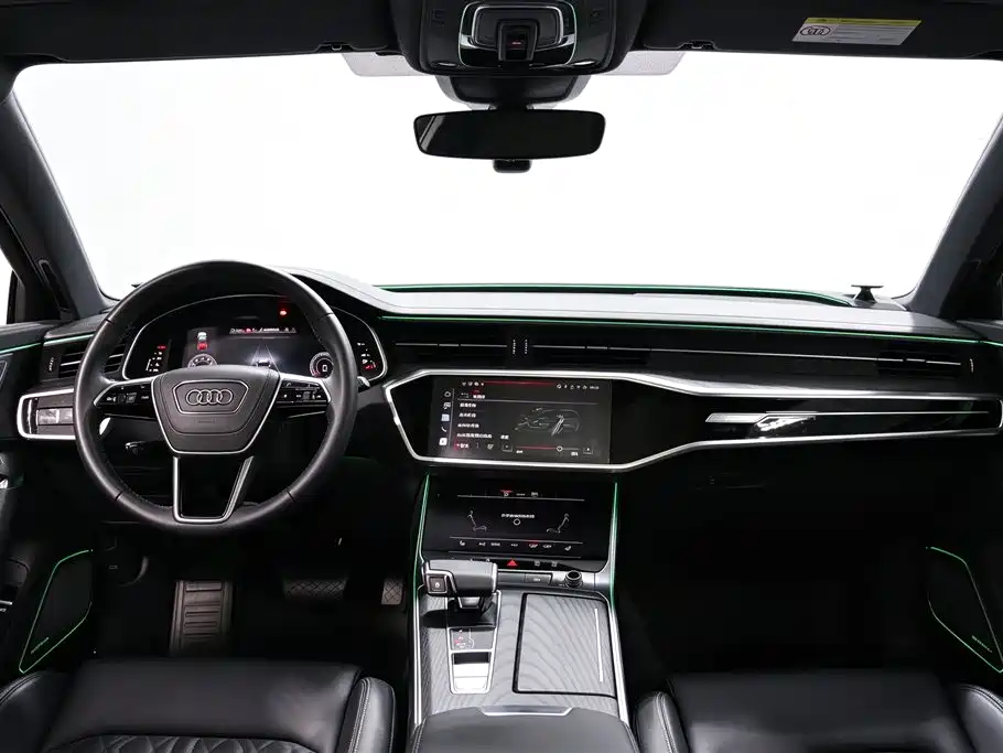 Audi A6L — фото 6