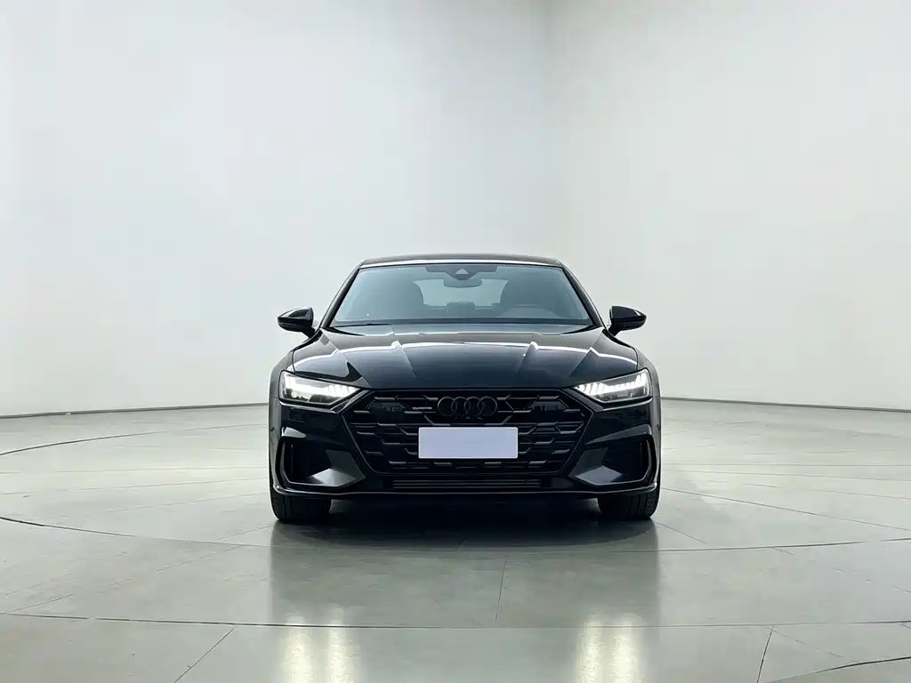 Audi A7L — фото 2