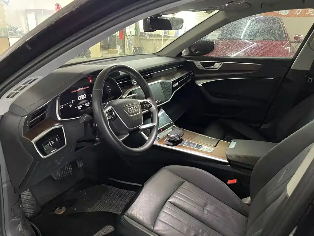Audi A6 (Import) — фото 9