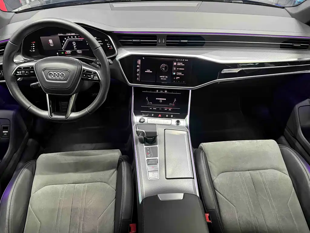 Audi A6L — фото 14