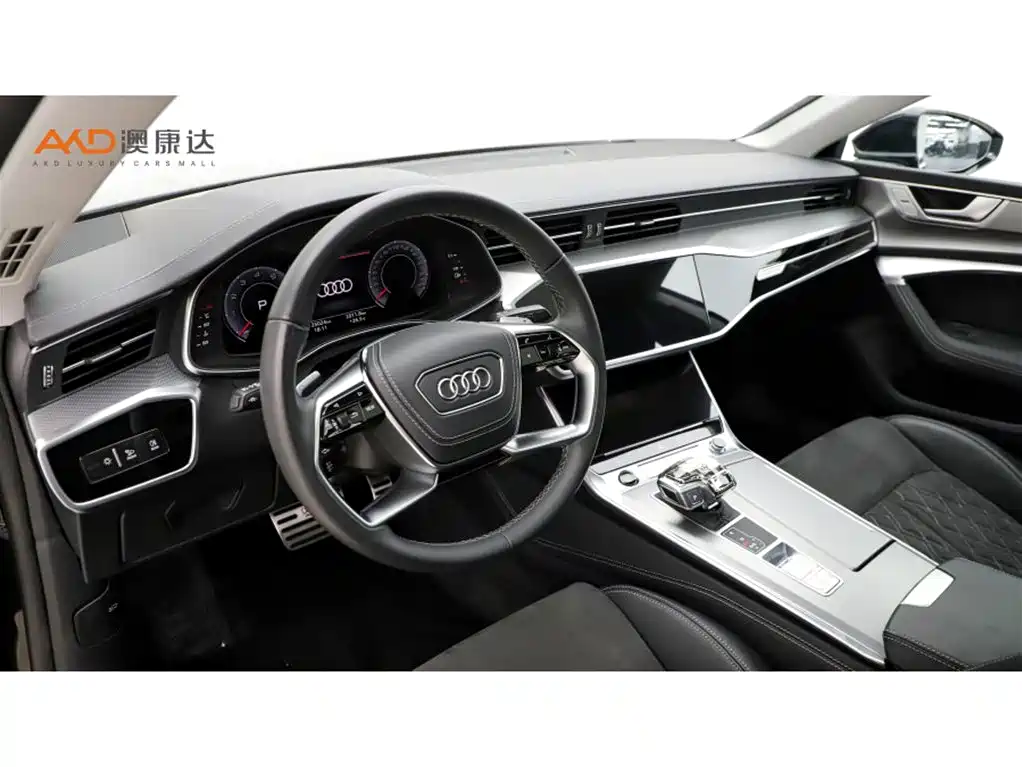 Audi A7L — фото 6