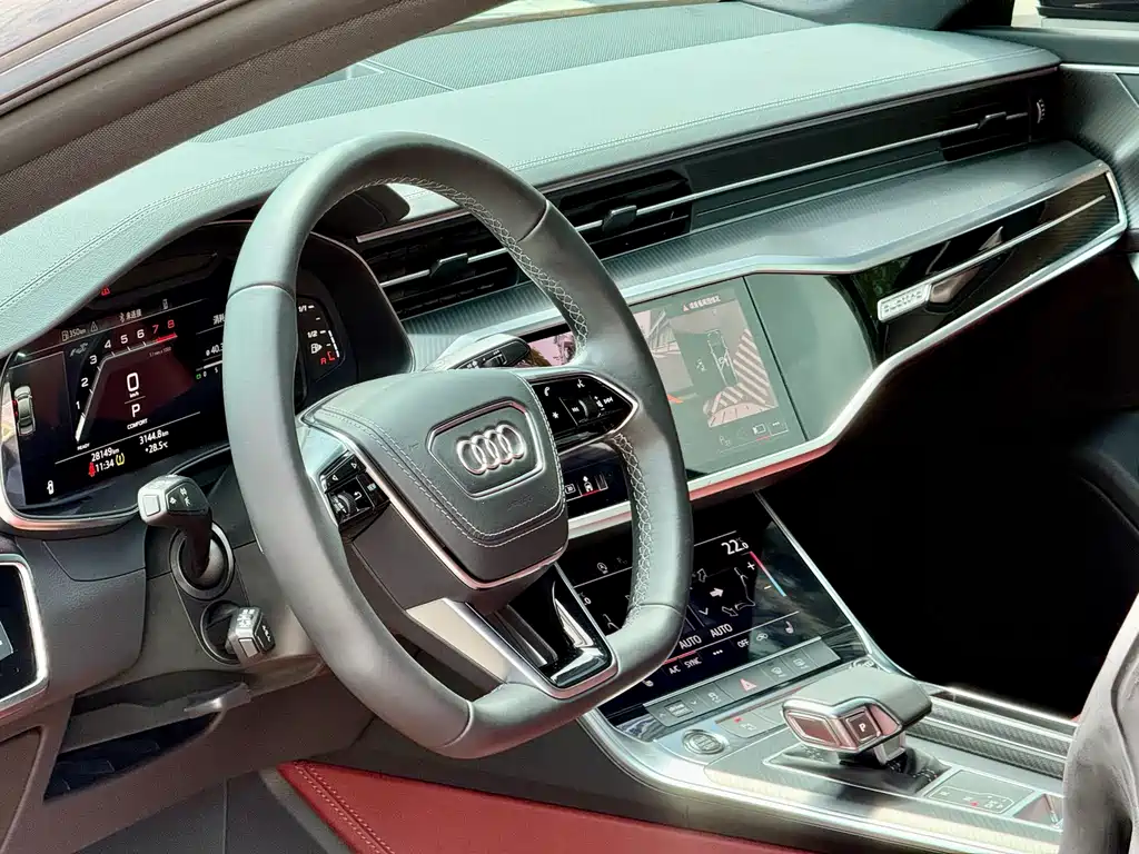 Audi A7L — фото 5