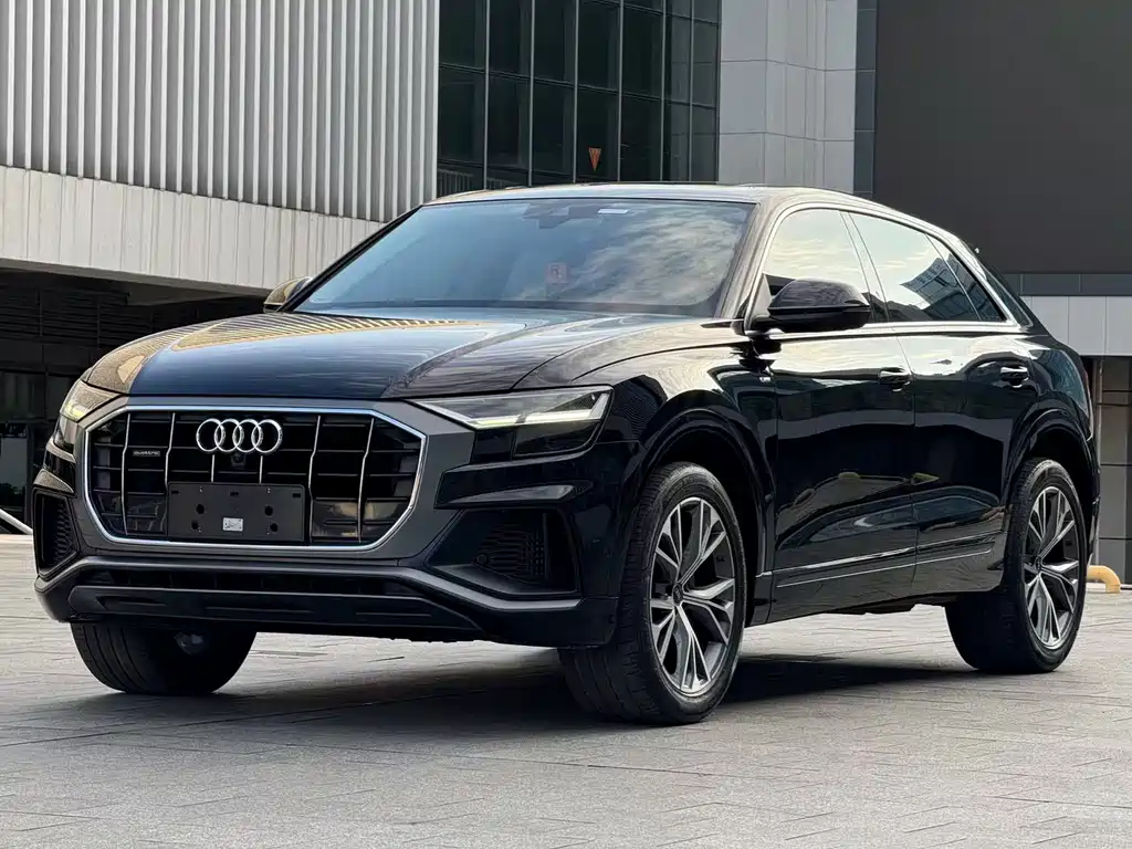 Audi Q8 — фото 2
