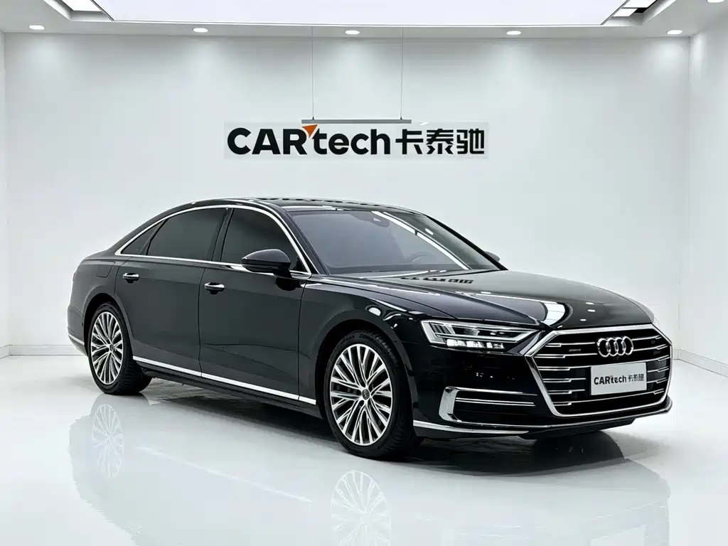 Audi A8 — фото 3