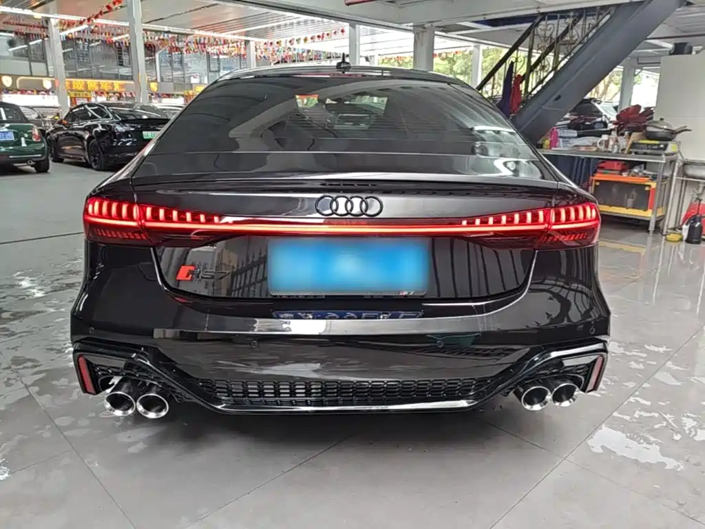 Audi S7 — фото 6