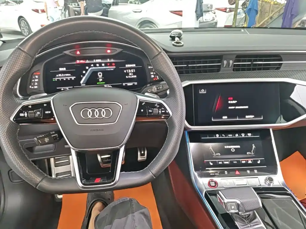 Audi S7 — фото 10