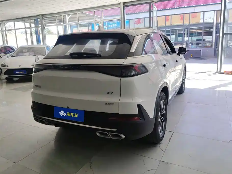 BAIC X7 — фото 3