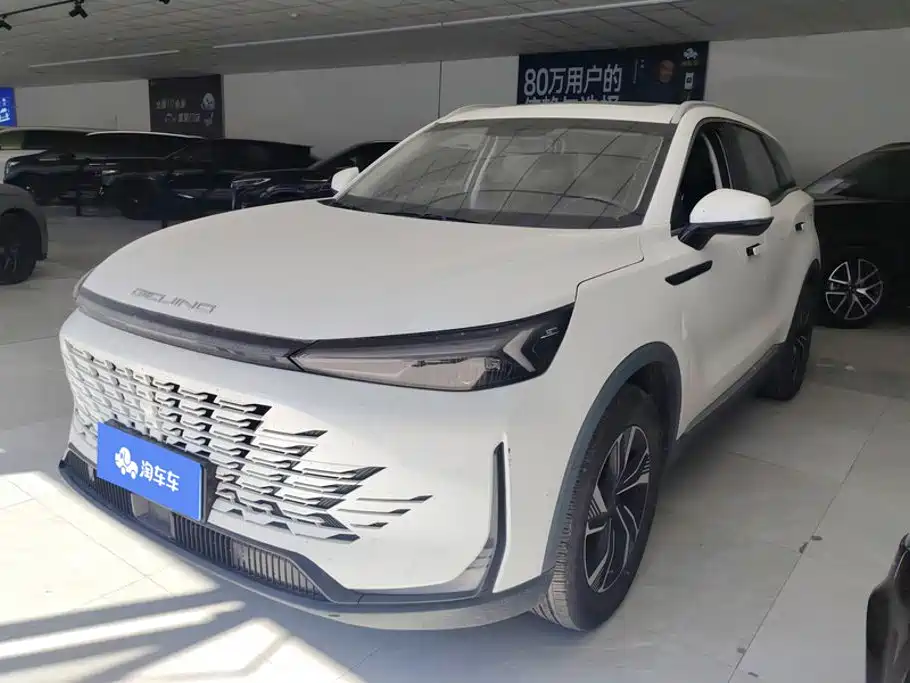 BAIC X7
