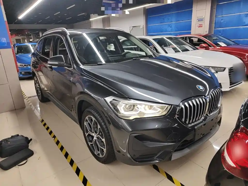 BMW X1 — фото 4