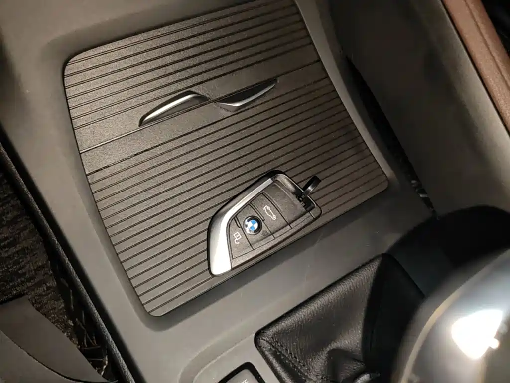 BMW X1 — фото 9