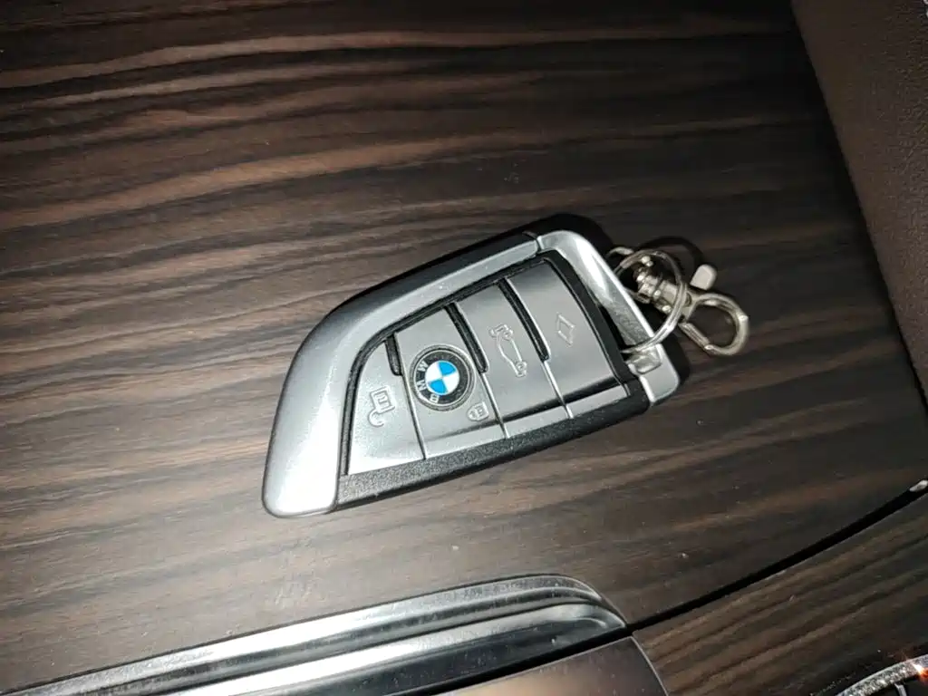 BMW 5 Series New Energy — фото 9