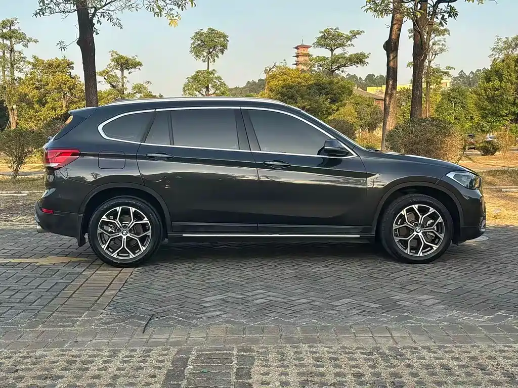 BMW X1 — фото 3
