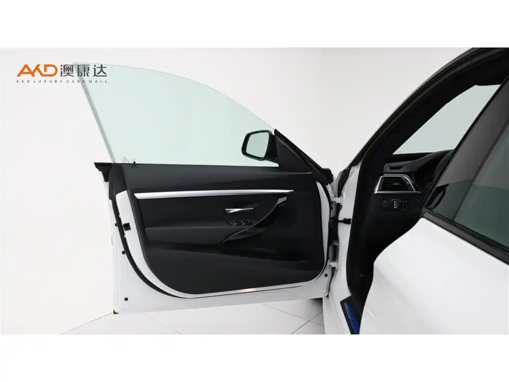 BMW 3 Series GT — фото 10