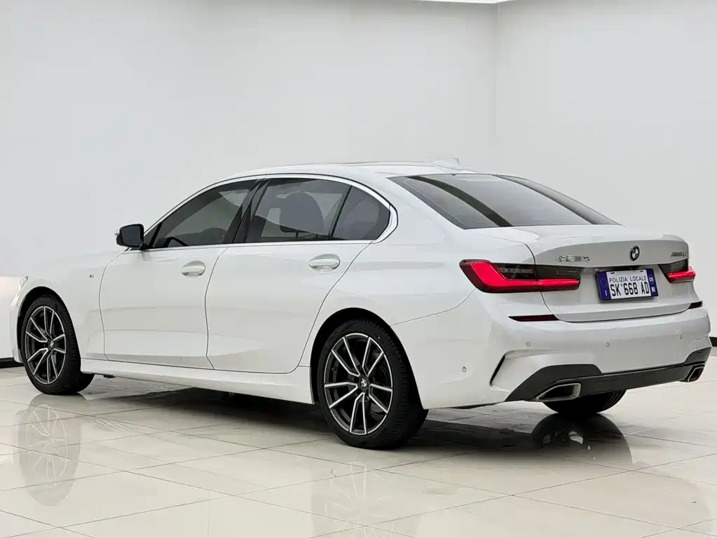 BMW 3 Series — фото 17
