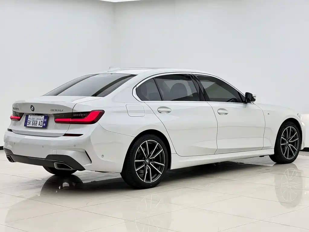 BMW 3 Series — фото 19