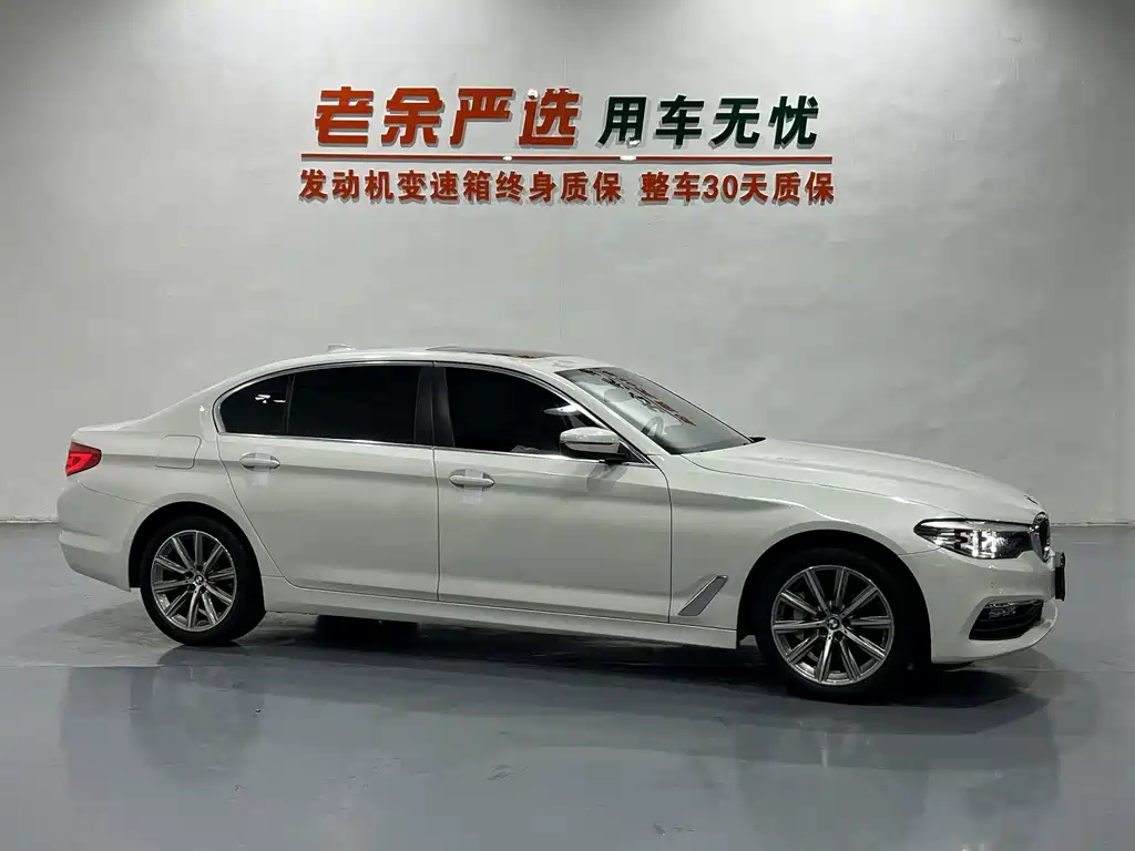 BMW 5 Series — фото 2