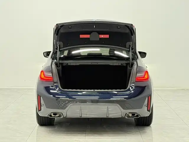 BMW 3 Series — фото 11