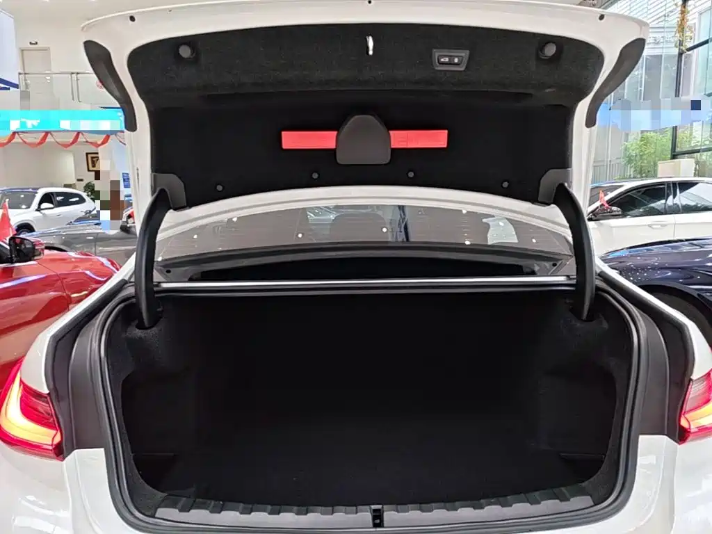 BMW 3 Series — фото 19