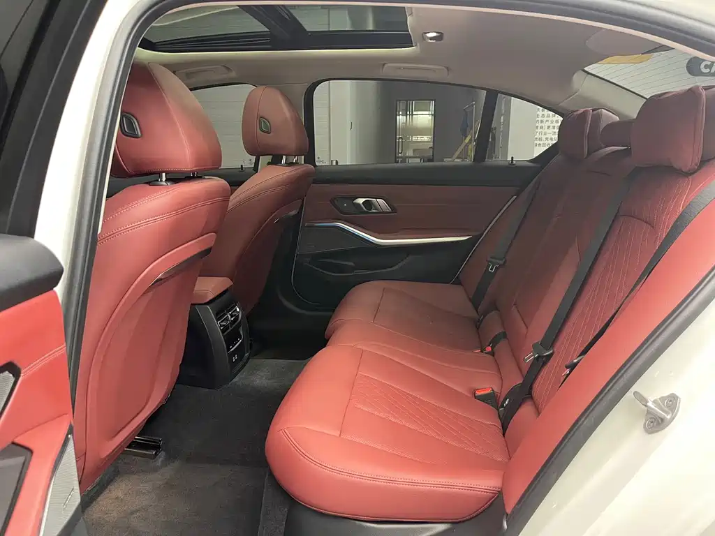BMW 3 Series — фото 13