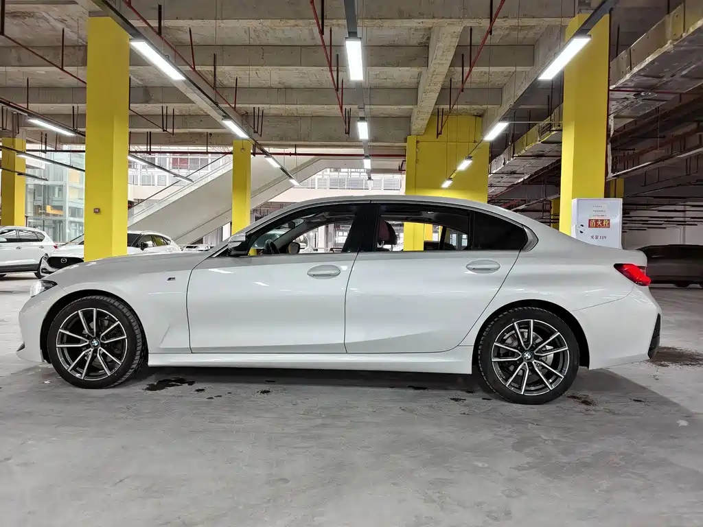 BMW 3 Series — фото 4