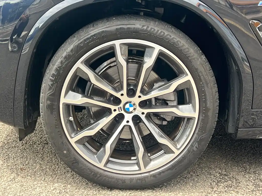 BMW X3 — фото 18