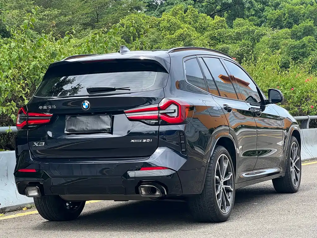 BMW X3 — фото 21