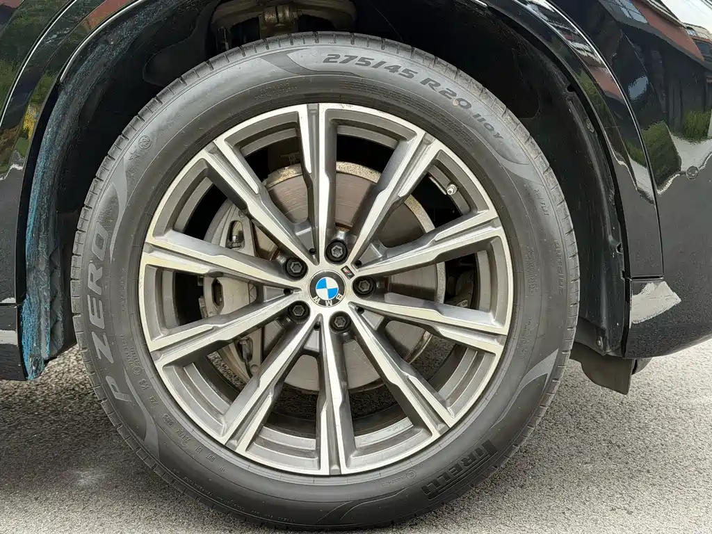 BMW X5 (Import) — фото 8
