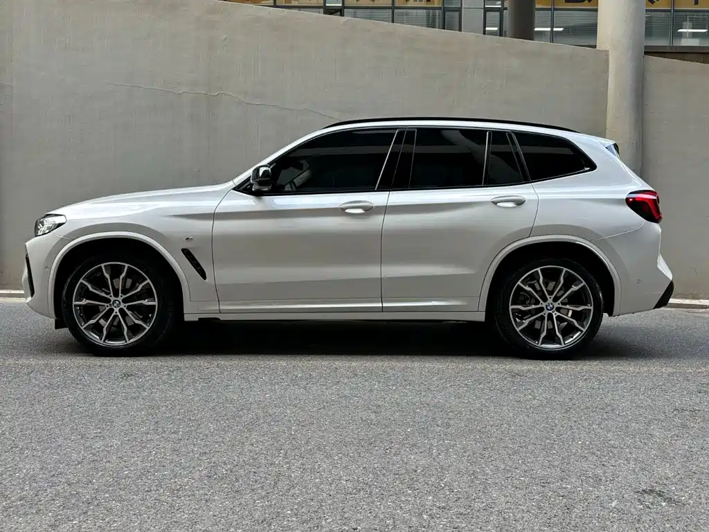 BMW X3 — фото 3