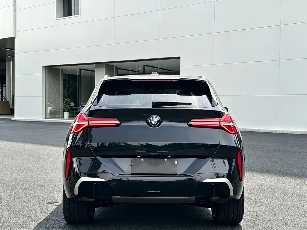 BMW X3 — фото 17