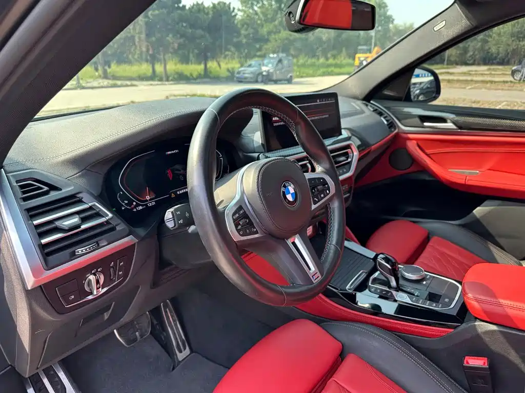 BMW X4 M40i — фото 11