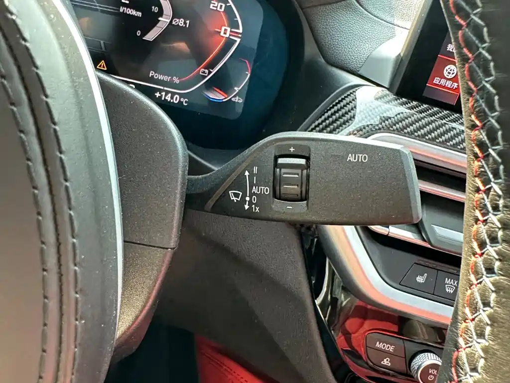 BMW X4 M40i — фото 24