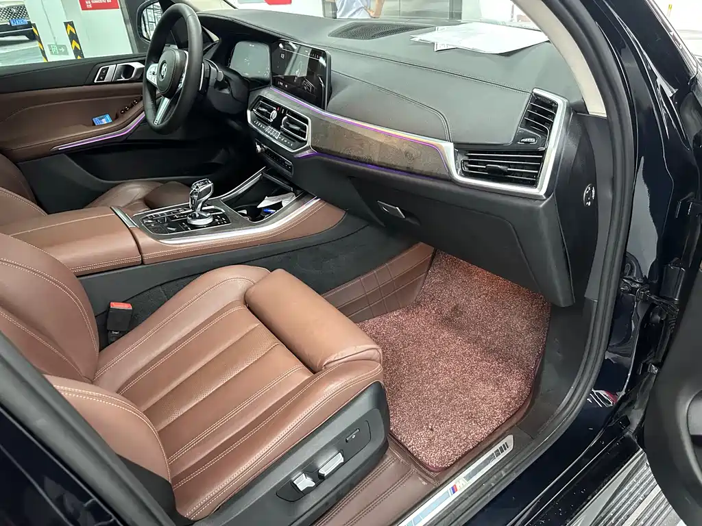 BMW X5 (Import) — фото 10