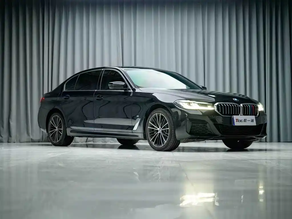 BMW 5 Series — фото 3