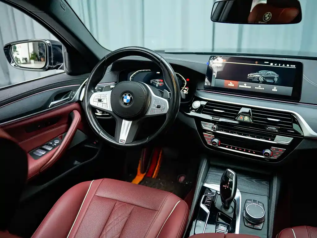 BMW 5 Series — фото 5