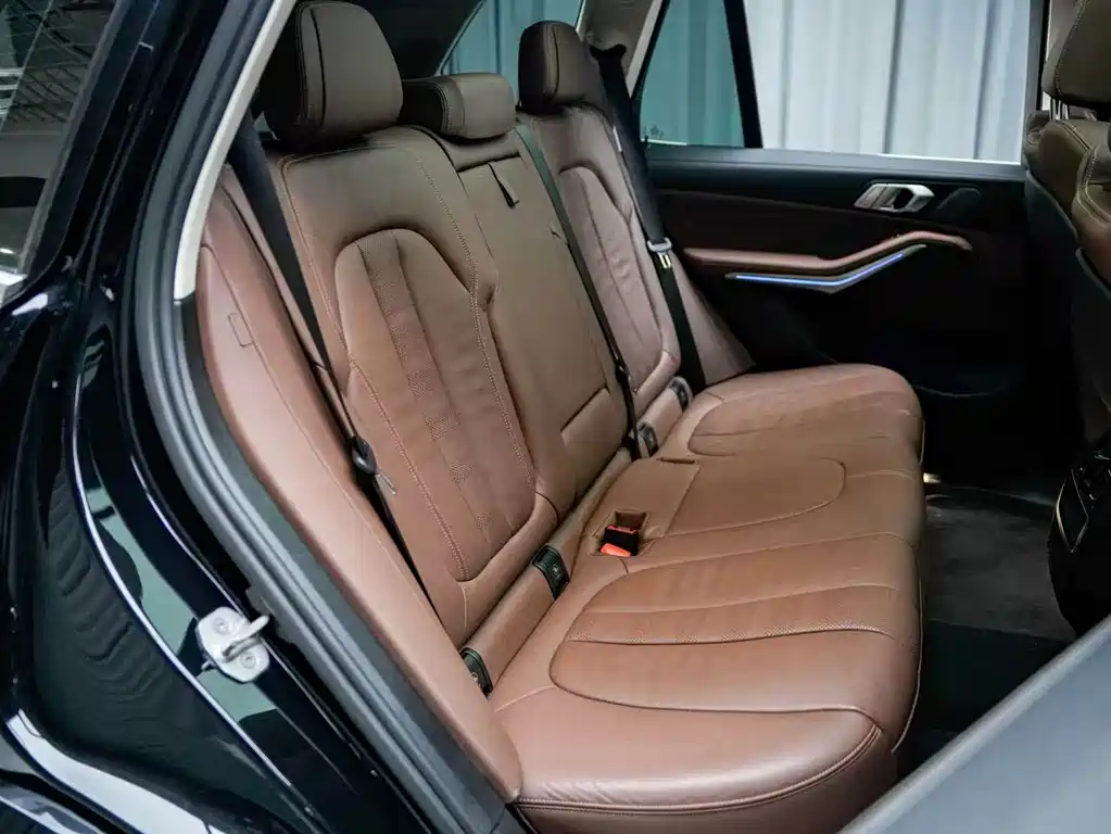 BMW X5 (Import) — фото 8