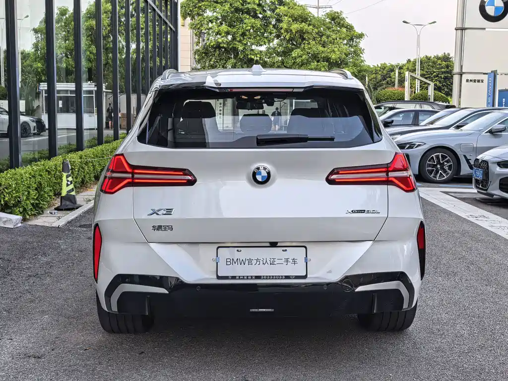 BMW X3 — фото 10