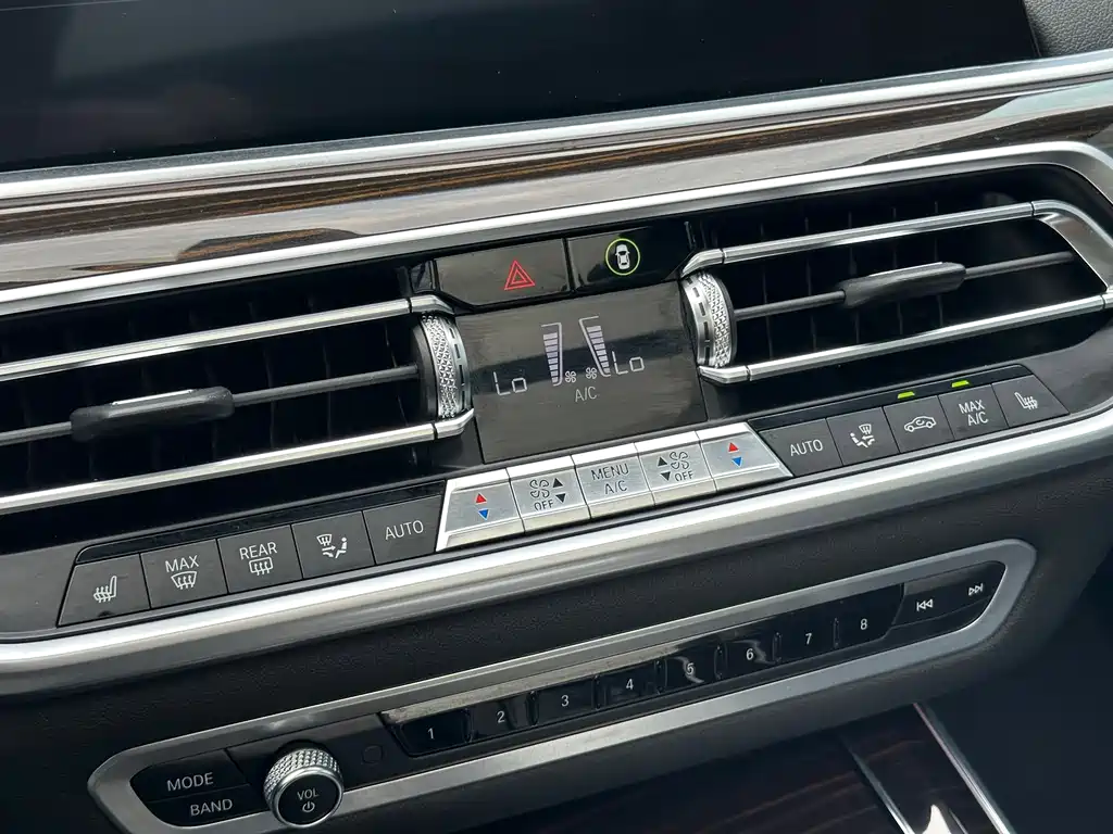 BMW X5 (Import) — фото 11