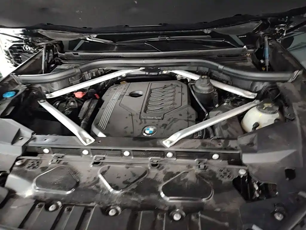 BMW X5 (Import) — фото 20