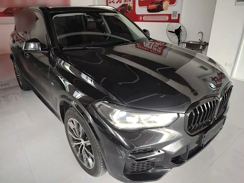 BMW X5 (Import) — фото 4