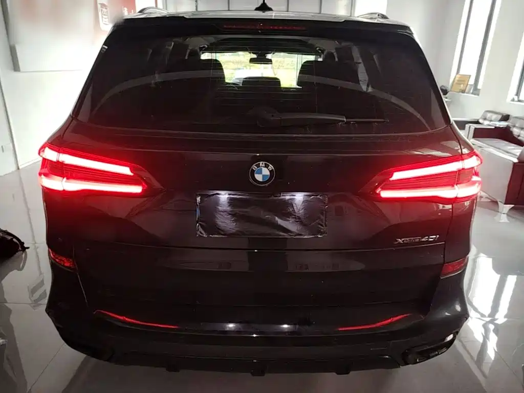 BMW X5 (Import) — фото 6