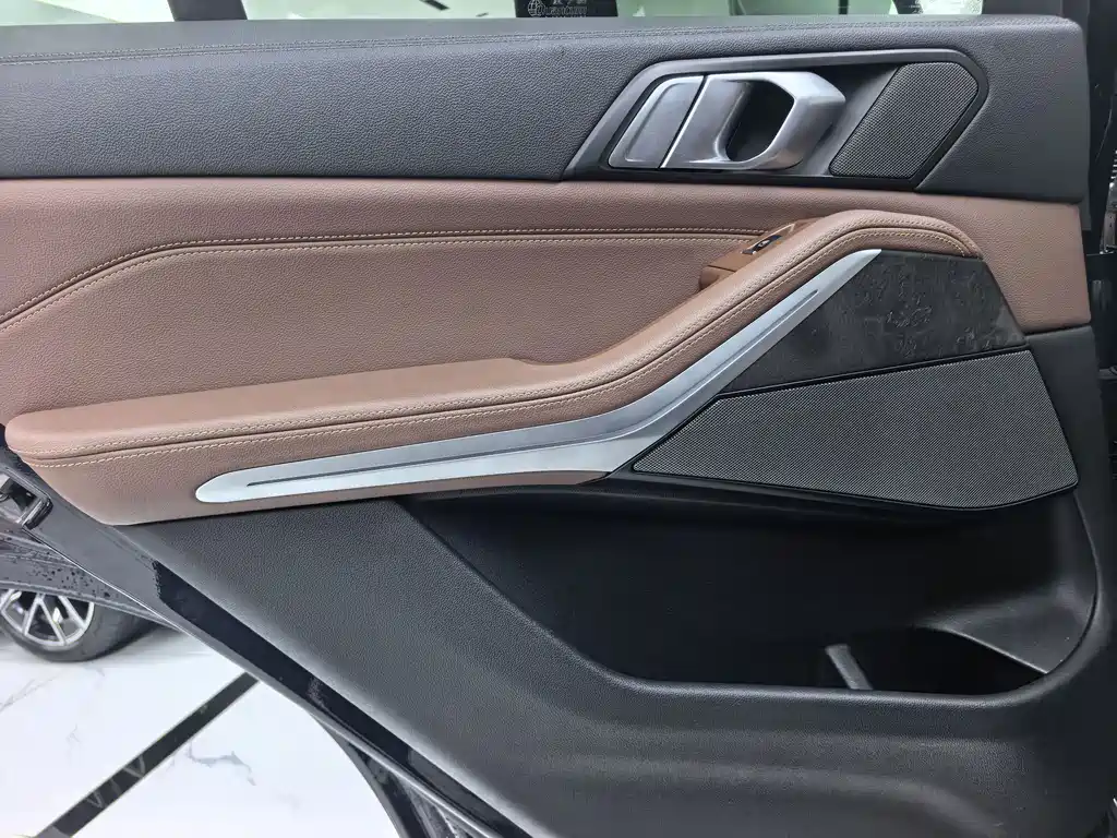 BMW X5 (Import) — фото 13