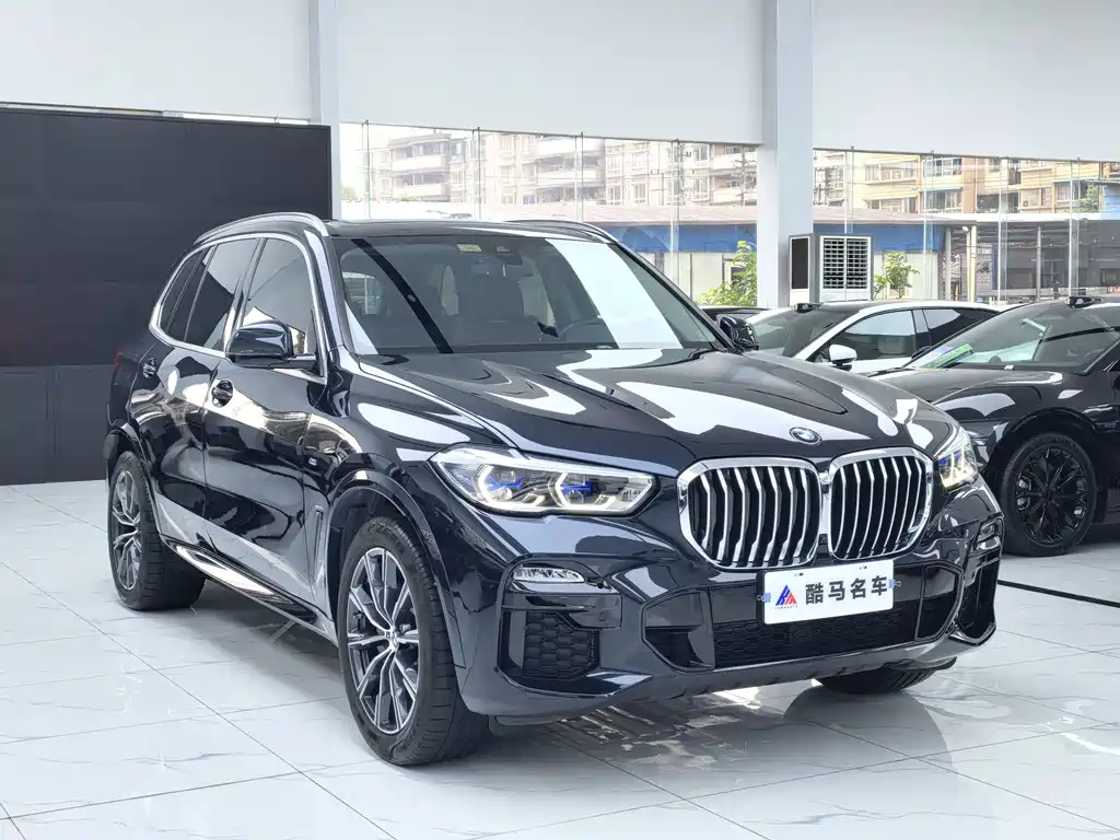 BMW X5 (Import) — фото 3